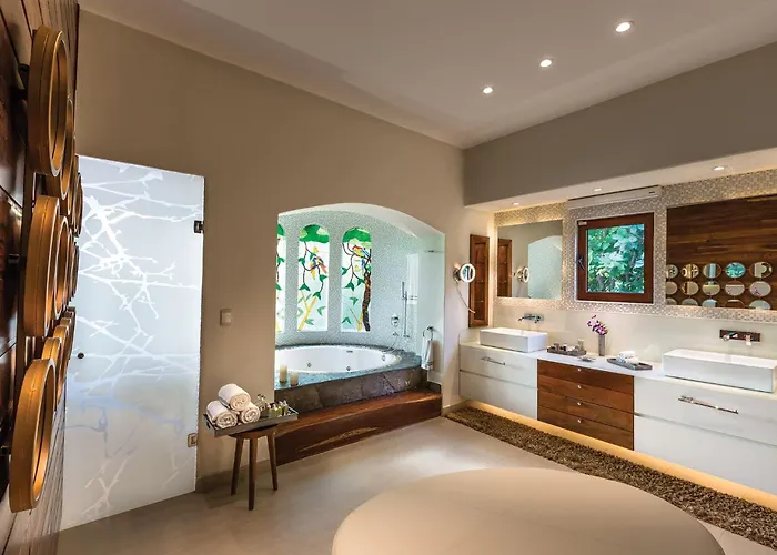 Casa Del Mar By Karisma 5*